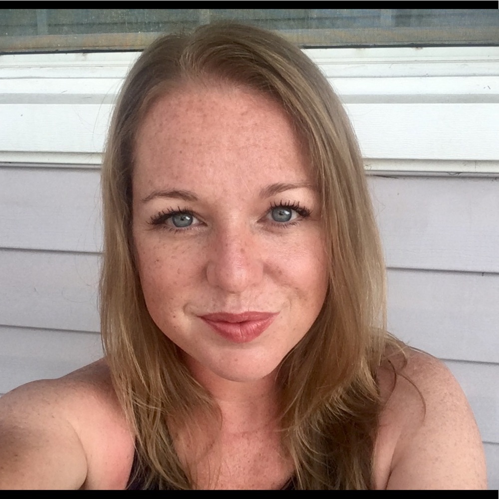 Meet your Posher, Alana